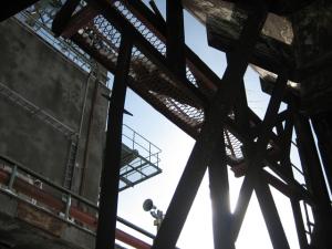 半逆光の港町|Copyright (C) Kazuo Yamamoto