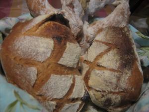 自家製ドイツパン 自家製ドイツパン