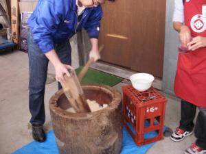 Rice Cake Making at Tanaka Sake Brewery