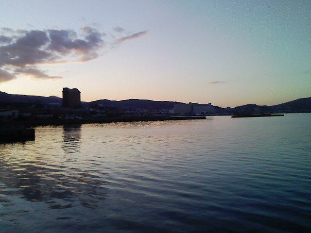 ウイングベイ夕景